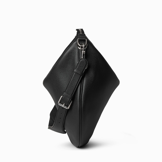Gucci B large shoulder bag