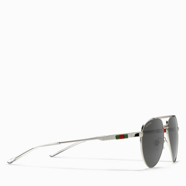 Aviator frame sunglasses