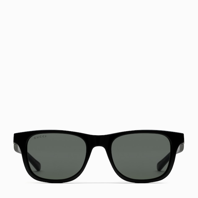 Sonnenbrille mit eckigem Rahmen