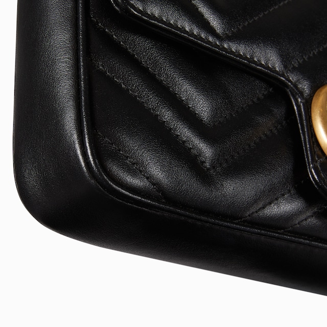 กระเป๋า GG Marmont small shoulder bag