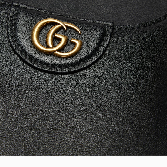 Gucci Diana medium shoulder bag