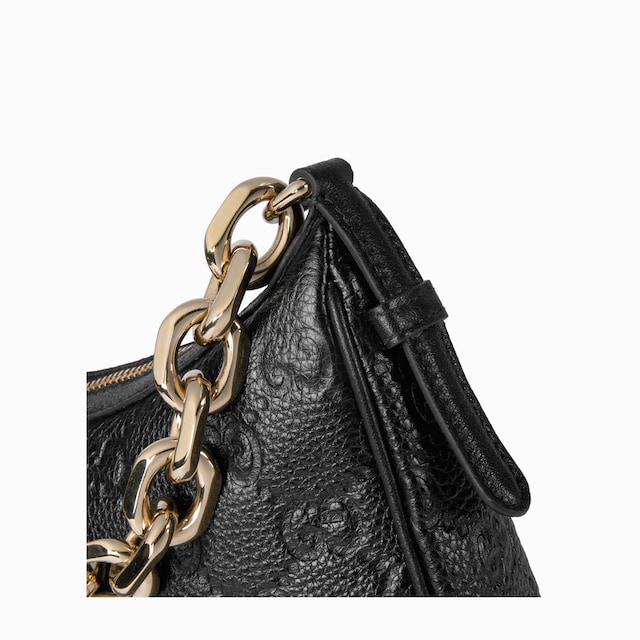 GG Emblem medium shoulder bag