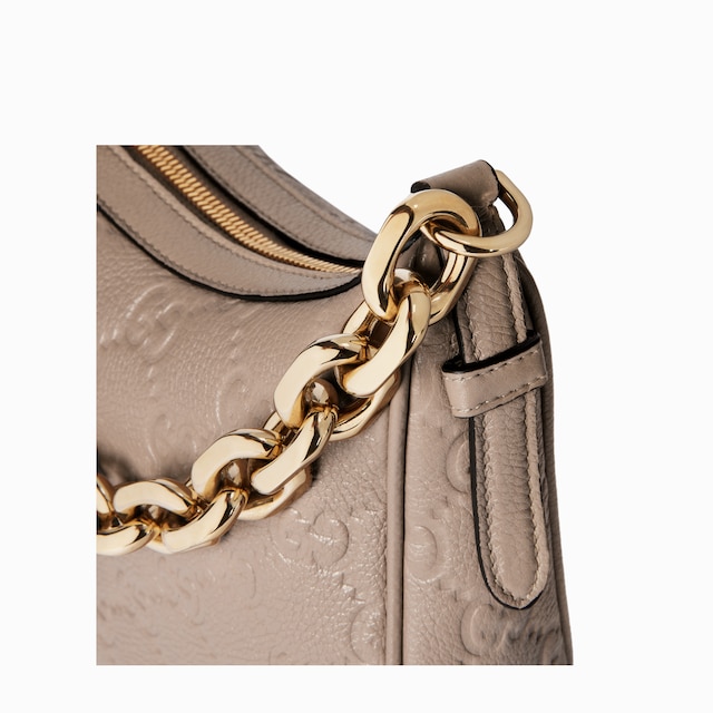 GG Emblem medium shoulder bag