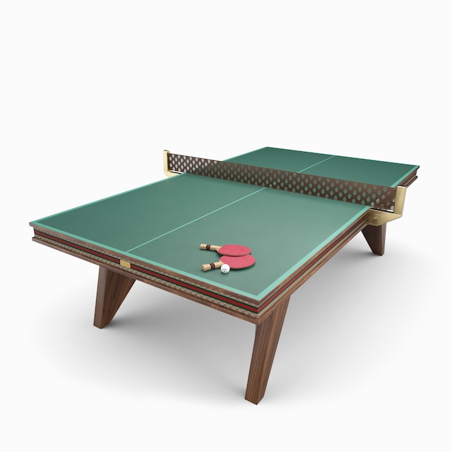 Tennis table