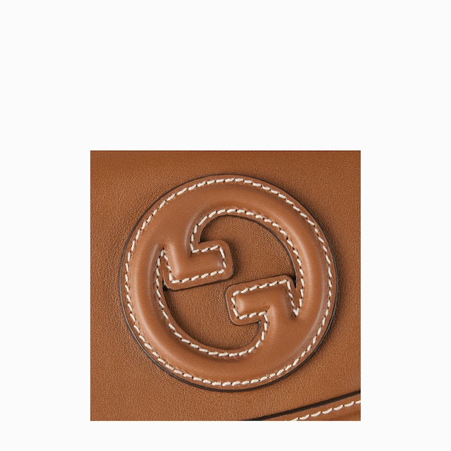 حقيبة الكتف Gucci Blondie الصغيرة
