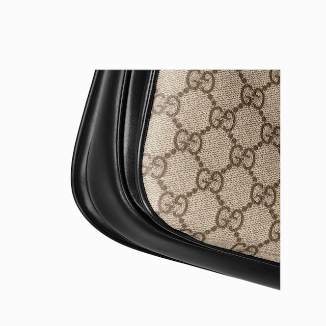 حقيبة الكتف Gucci Horsebit 1955 Soft متوسطة الحجم