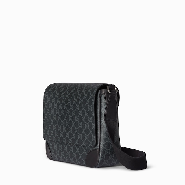 Bolso cruzado mediano para el hombro GG Emblem