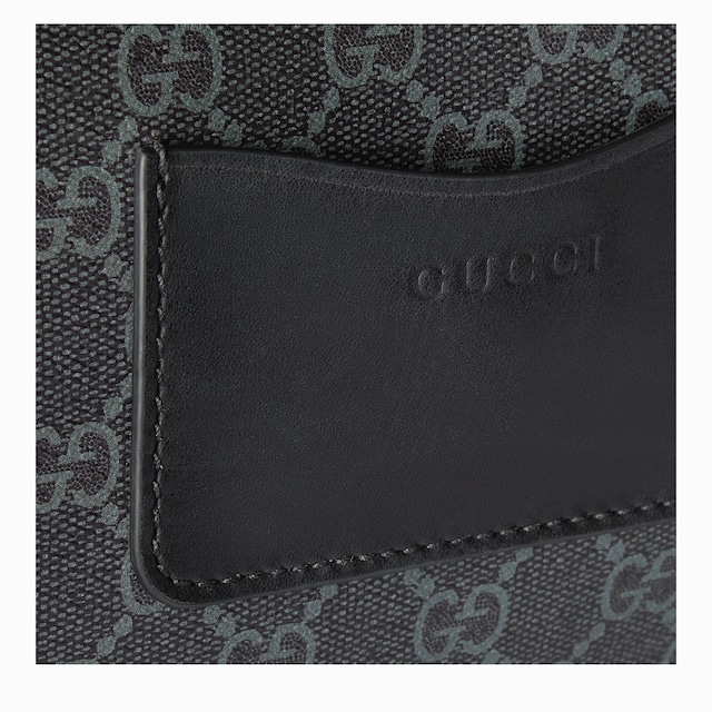 GG Emblem small crossbody bag