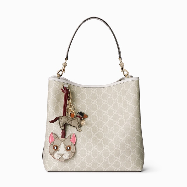 GG Emblem medium bucket bag