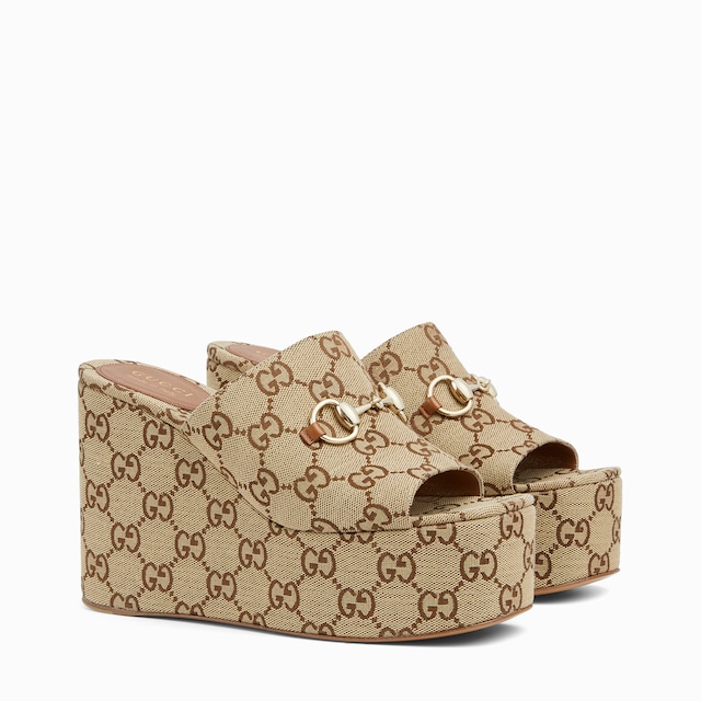 Women's wedge sandal with Horsebit
