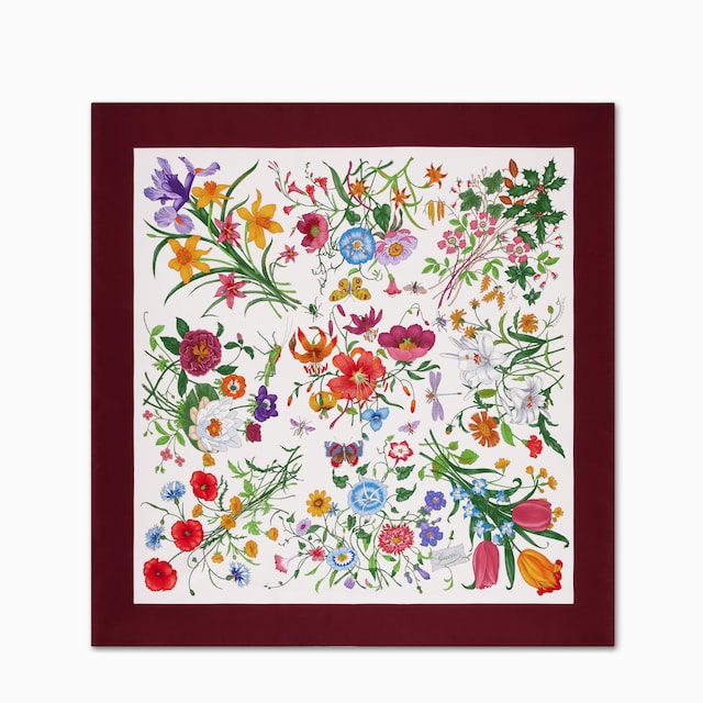 GUCCI シルク スカーフ 88x88cm 90 x 90 プロジェクト プリント シルクスカーフライトブルー
