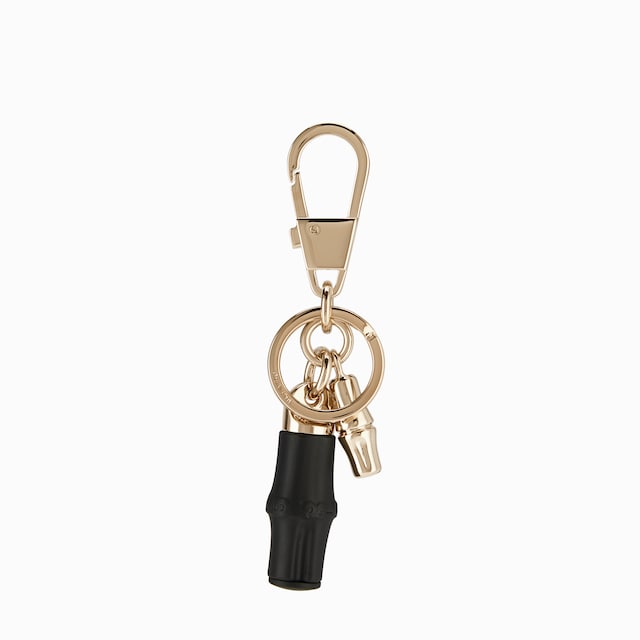 ご購入ありがとうございました。GUCCIレザー キーホルダー GUCCI グッチ ハート チャーム レザー キーホルダー - メルカリ