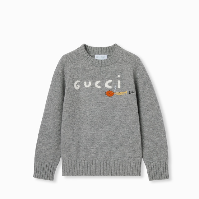 Kinderpullover aus Wolle mit Stickerei