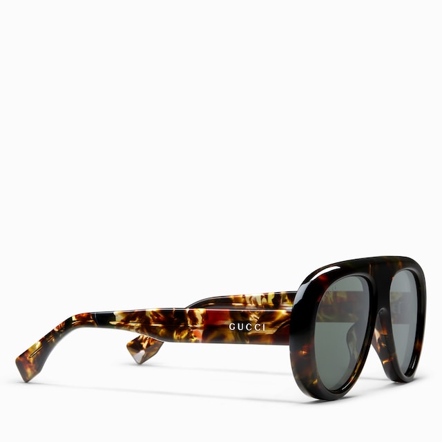 Aviator frame sunglasses