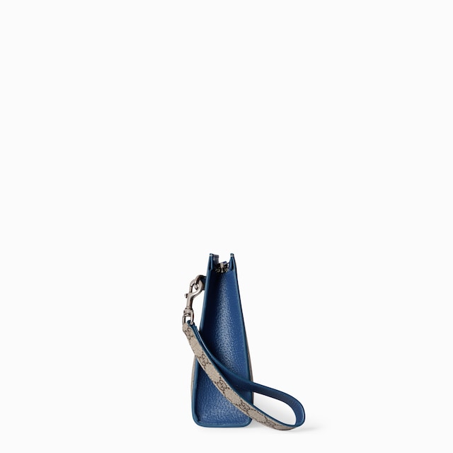 Bi-color small pouch