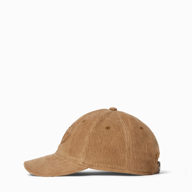 Baseballkappe aus Samt mit Stickerei