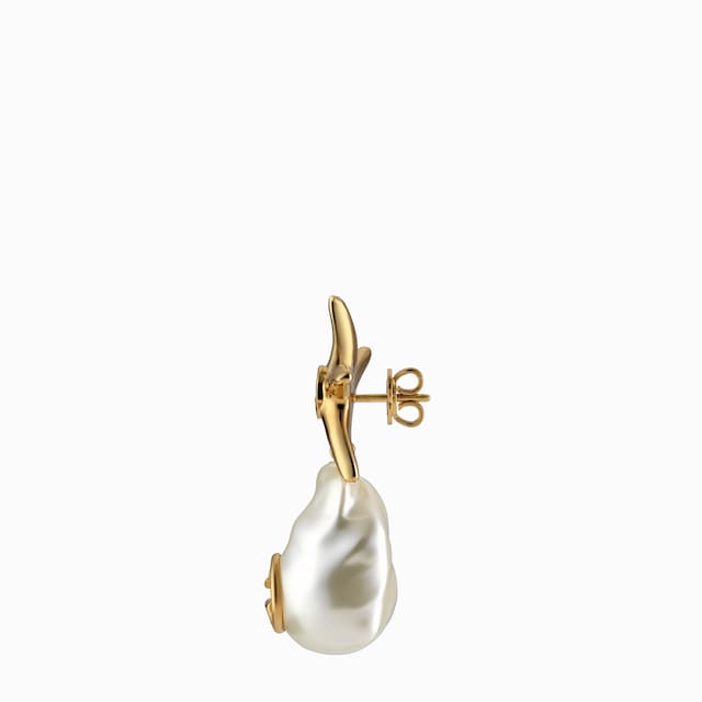 Starfish and pearl drop earrings