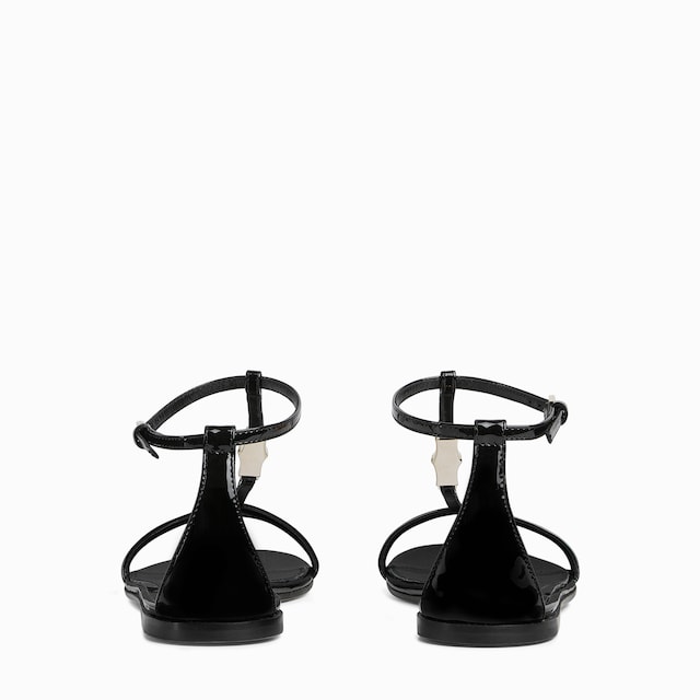 Women's thong sandal with Bamboo