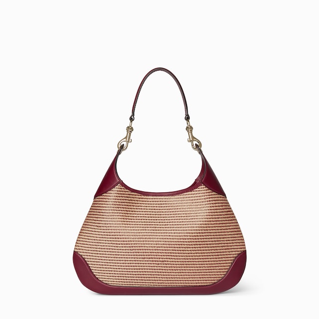 حقيبة الكتف Gucci B متوسطة الحجم