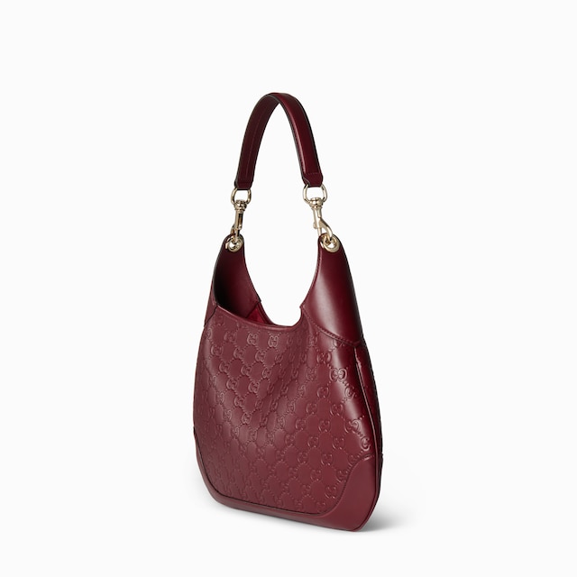 حقيبة كتف Gucci B كبيرة الحجم