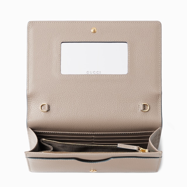 GG Marmont wallet on chain
