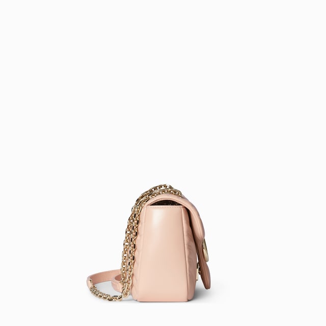 GG Marmont medium shoulder bag