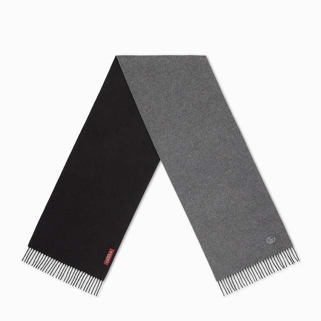 Cashmere scarf with patch
