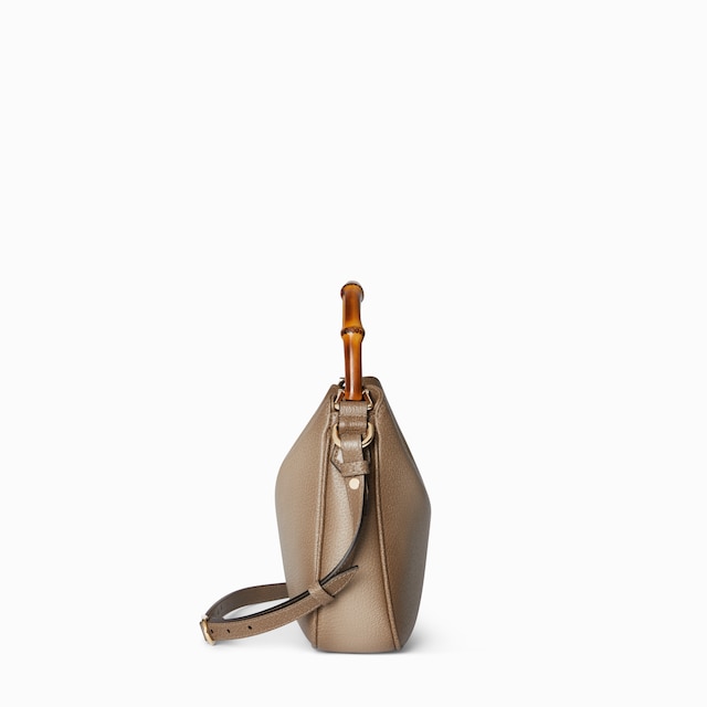 حقيبة الكتف Gucci Diana صغيرة الحجم