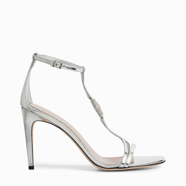 Women's sandal with bamboo