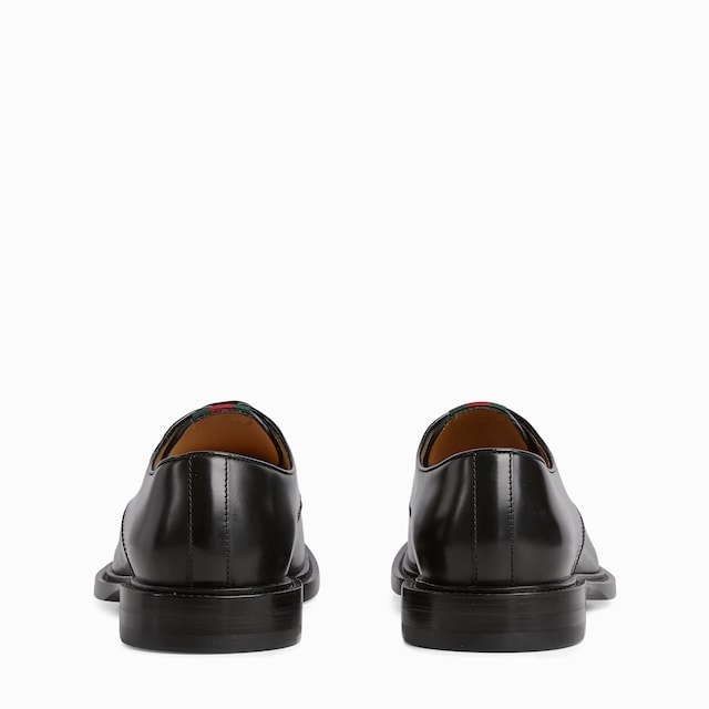 Men's lace up shoe