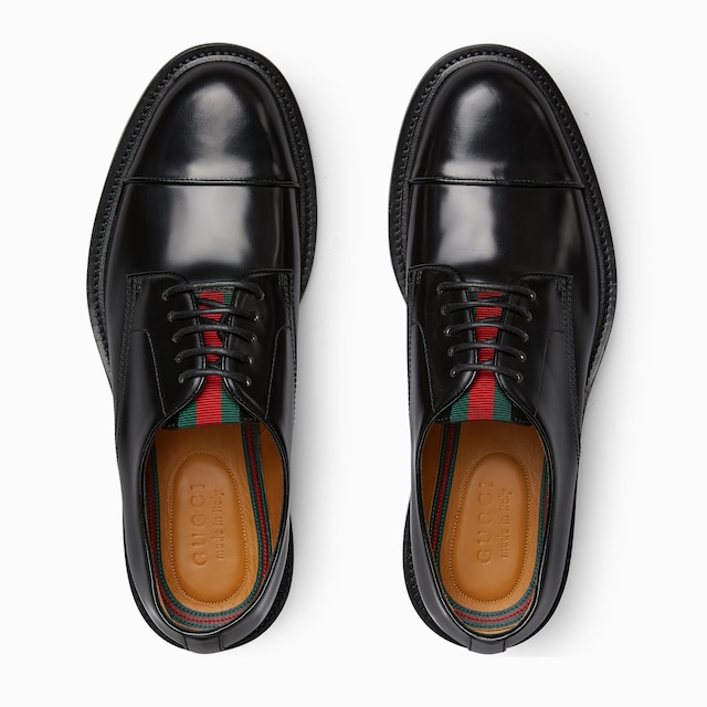 Men's lace up shoe