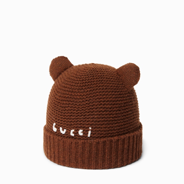 Baby wool hat with embroidery