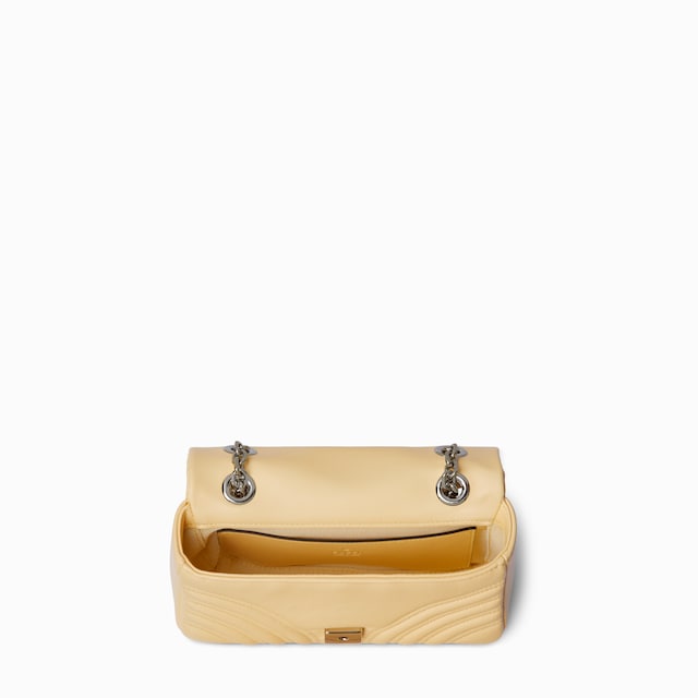 GG Marmont small shoulder bag