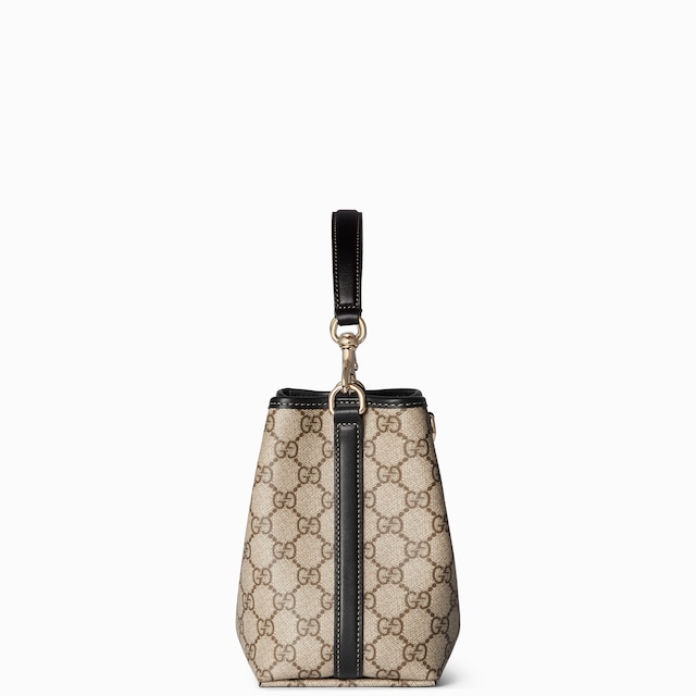 GG Emblem small bucket bag