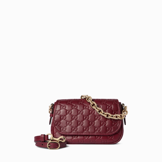 GG Emblem small shoulder bag