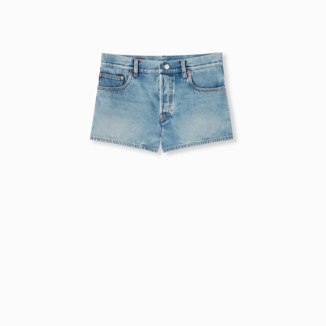 Stonewashed denim shorts