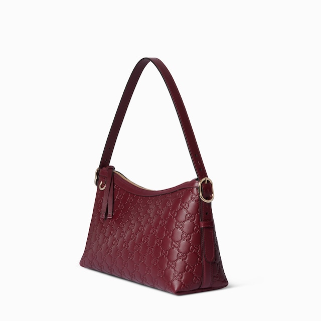 GG Emblem medium shoulder bag