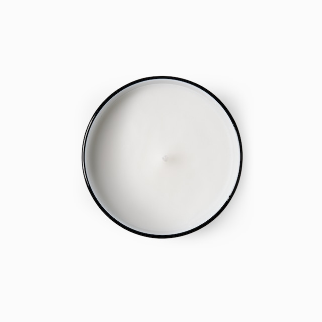 Gucci Flora Sketch print candle, Inventum scent