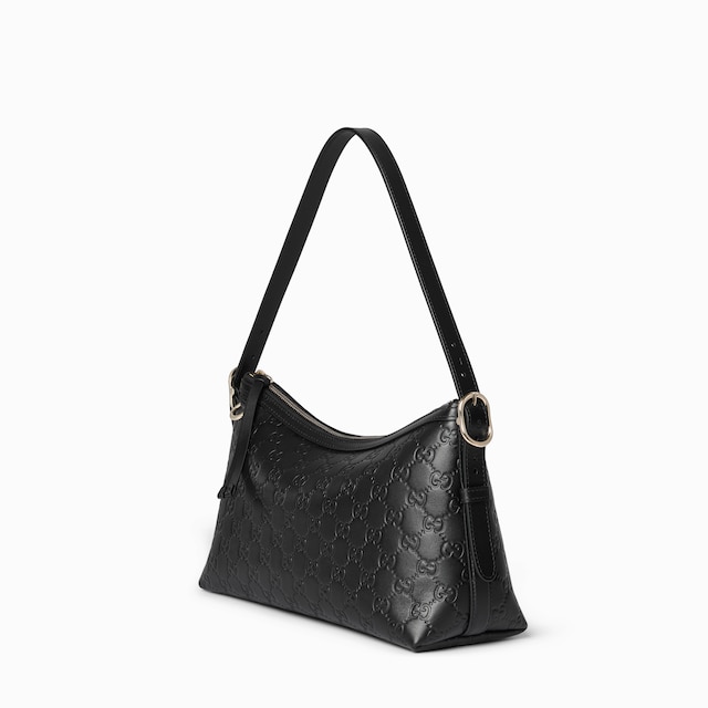 GG Emblem medium shoulder bag