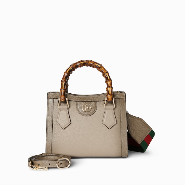 حقيبة اليد الكبيرة صغيرة الحجم بتقليم من جلد النعامة Gucci Diana
