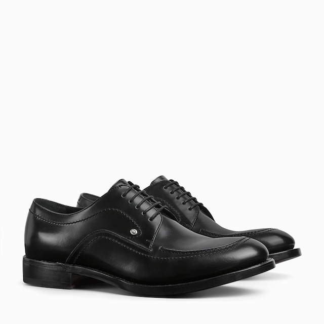 Men's lace-up shoe