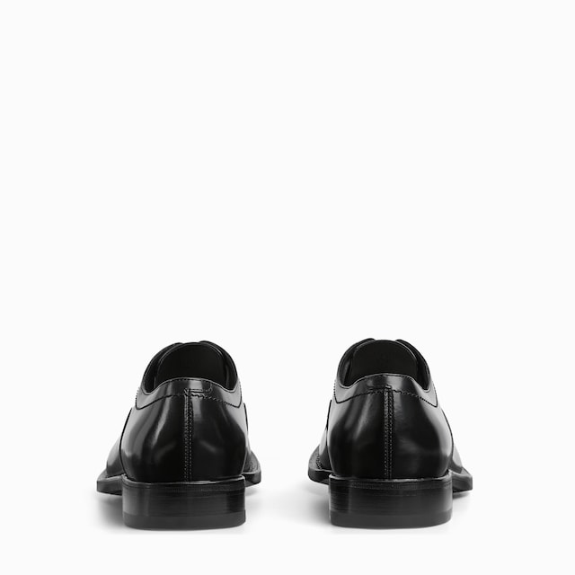 Men's lace-up shoe