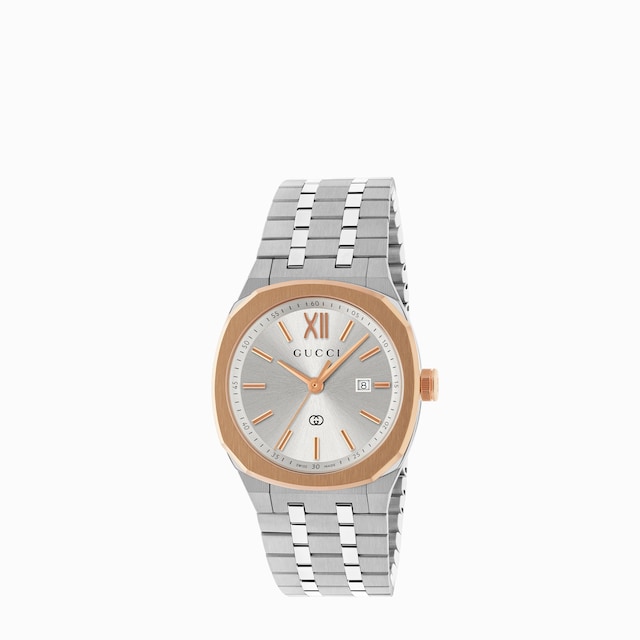 〔GUCCI 25H〕ウォッチ（30 mm）