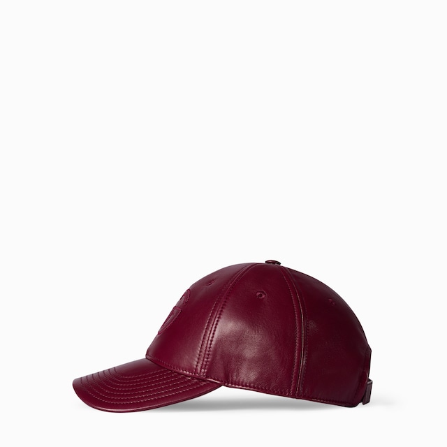 Leather baseball hat with Double G