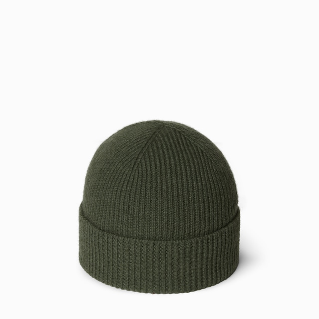 Cashmere hat with patch