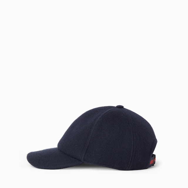 Wool baseball hat with embroidery