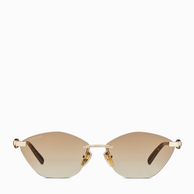 Cat eye frame sunglasses