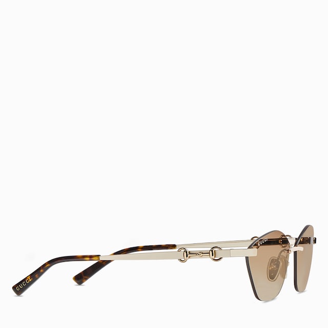 Cat eye frame sunglasses