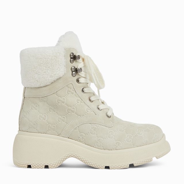 Women's lace-up ankle boot