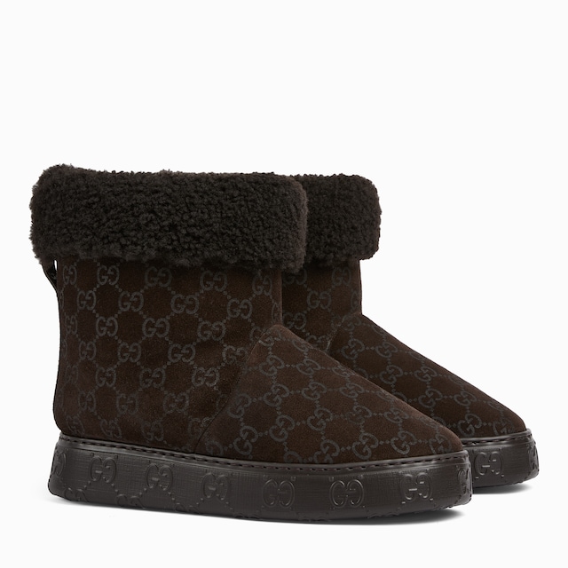 Women's boot with merino wool lining